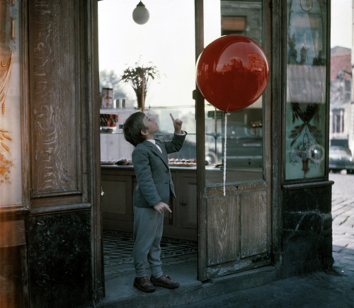 leballon1 [scurtmetraj] [video] Le Ballon Rouge (1956)