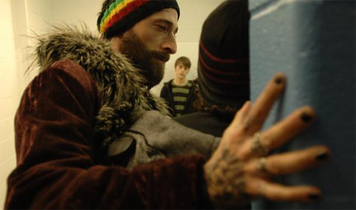 highschool Stalberg firstlook full05 Adrien Brody în rolul unui traficant de droguri