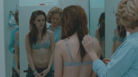 Kristen Stewart and Melissa Leo of Welcome to the Rileys gallery primary 460x258 Welcome to the Rileys (2010)