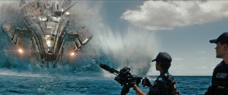 011111 Battleship movie image 8 460x192 Spotul Super Bowl pentru filmul Battleship