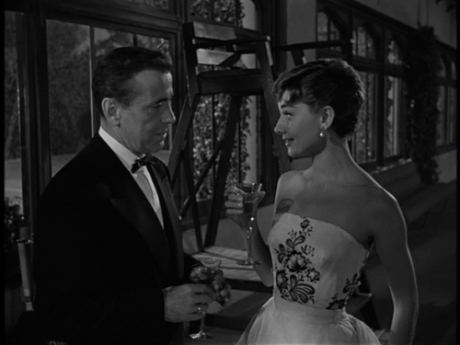 Humphrey Bogart with Audrey Hepburn william holden Sabrina 1954 audrey hepburn 22896664 500 375 460x345 60 de filme romantice/de dragoste de vazut (2)