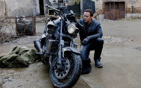 ghost rider 2 motorcycle 460x289 Discutii privind realizarea celui de al treilea film din seria Ghost Rider