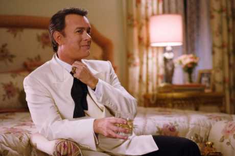 charlie wilson war 460x306 Cinci personaje puternice ale lui Tom Hanks