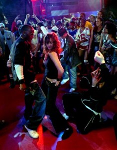 honey10 235x300 Honey (2003)