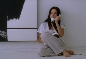 desprefilm fundal 2 300x205 Îngerul Necesar (2007) 