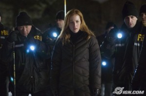 x files 2 20080415055628266 640w 300x198 The X Files: I Want to Believe (2008)