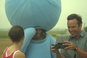 screens feature91 300x200 Kabluey (2007)