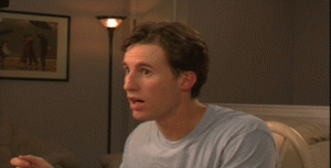 uzi 300x153 An uzi at the Alamo/ La 25 de ani mă sinucid (2005)