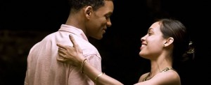 sevenpoundsreview 300x122 Seven Pounds (2008) 