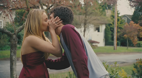 I Love You Beth Cooper Trailer hayden panettiere 5367947 500 275 I Love You, Beth Cooper (2009)