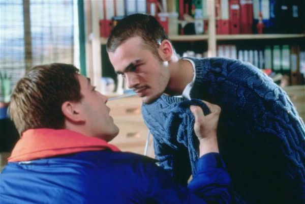 en chair et en os carne tremula 1997 reference Carne Trėmula (1997)