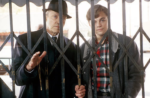 2003 catch me if you can 022 Catch Me If You Can (2002) 