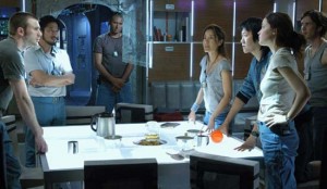 sunshine 1 300x174 Sunshine (2007)