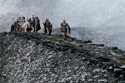 q4 Noi imagini din Clash of the Titans