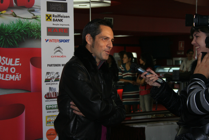 me13 043 [Poze] Ho Ho Ho Vizionare de presa!