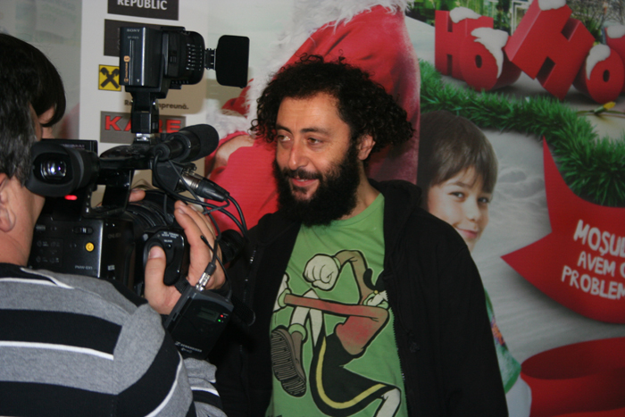 me13 059 [Poze] Ho Ho Ho Vizionare de presa!