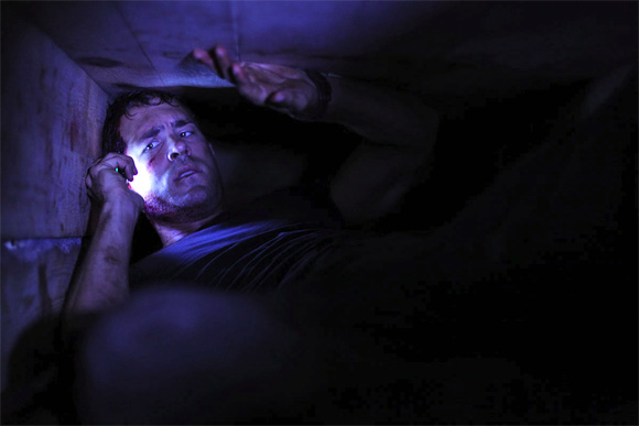 buried ryanreynolds twitchFL full Ryan Reynolds îngropat de viu în thrillerul Buried