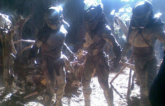 predators-setphotos-badqfirst-full2 predators setphotos badqfirst full2 Primele imagini din Predators cu Adrien Brody