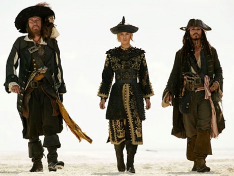 pirates-of-the-caribbean-grouop pirates of the caribbean grouop 460x347 Piratii din Caraibe in ape tulburi