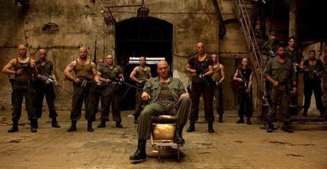 Coriolanus Fiennes PhotosJune full1 460x238 Primele imagini din Coriolanus cu Gerard Butler