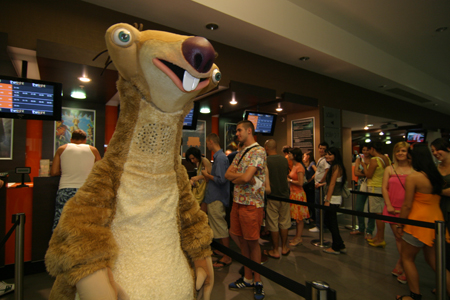 blockbuster Cum vezi filme? [concurs]