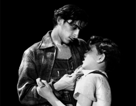 olvidados 021110 460x358 Los olvidados (1950)