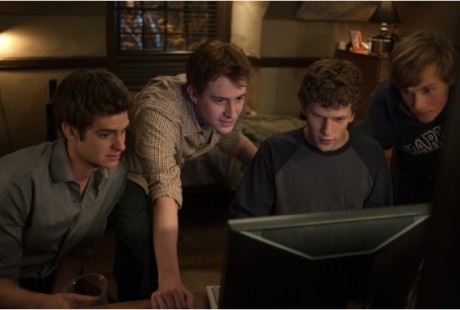social network 460x310 Cele 10 filme nominalizate la Oscar 2011