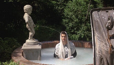 querubin 460x262 The Money Pit (1986)