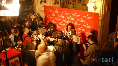 p1190120 460x258 10 Poze Faine la TIFF 2011