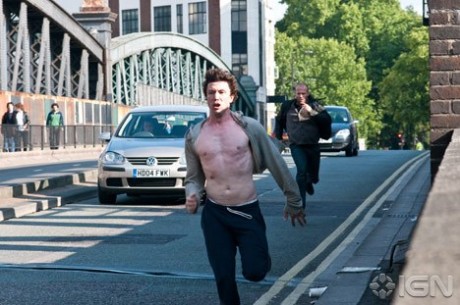 blitz 20110517063544296 460x305 Blitz (2011)