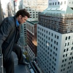 2012_man_on_a_ledge_010