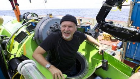 James Cameron, primul om care a coborat singur in Groapa Marianelor james cameron 460x259 James Cameron, primul om care a coborat singur in Groapa Marianelor