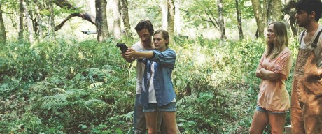 martha 21 460x192 Martha Marcy May Marlene (2011)