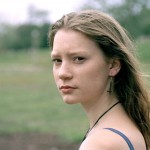 Mia-Wasikowska-23
