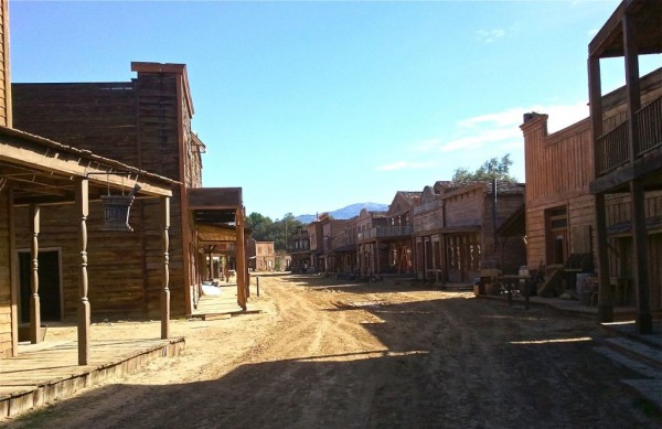 django-unchained-movie-image-set-photo-01-600×389