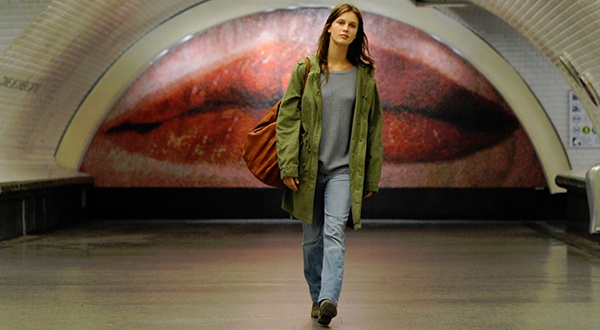 jeune et jolie poster