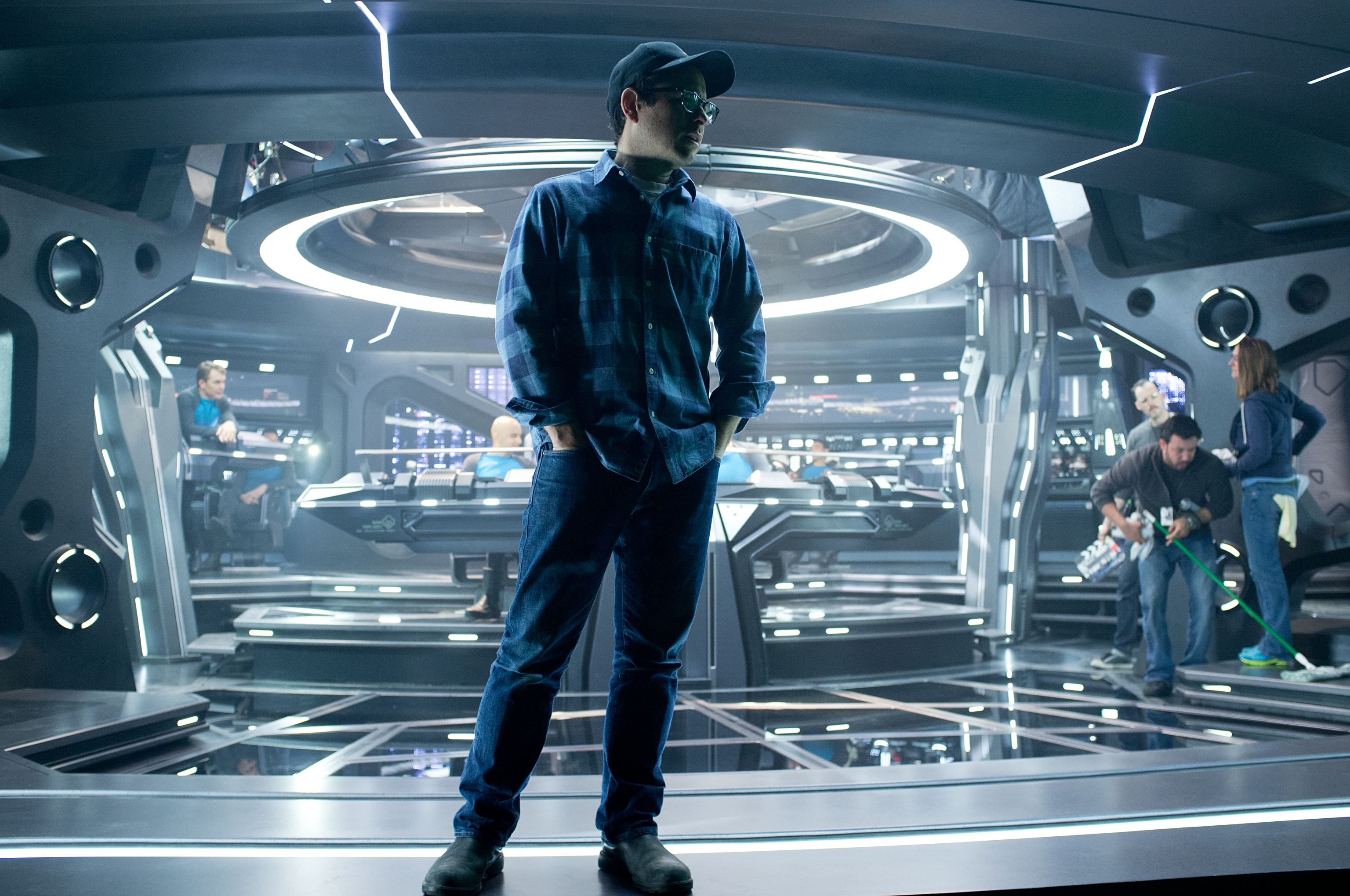 STAR TREK INTO DARKNESS