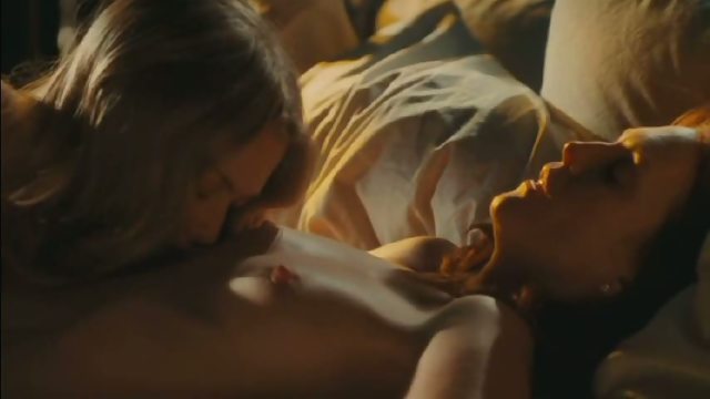 julianne_moore_in_chloe